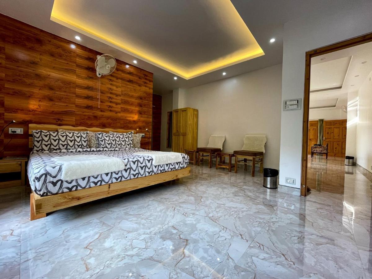 The Wild Yak Hotell Mandi Exteriör bild