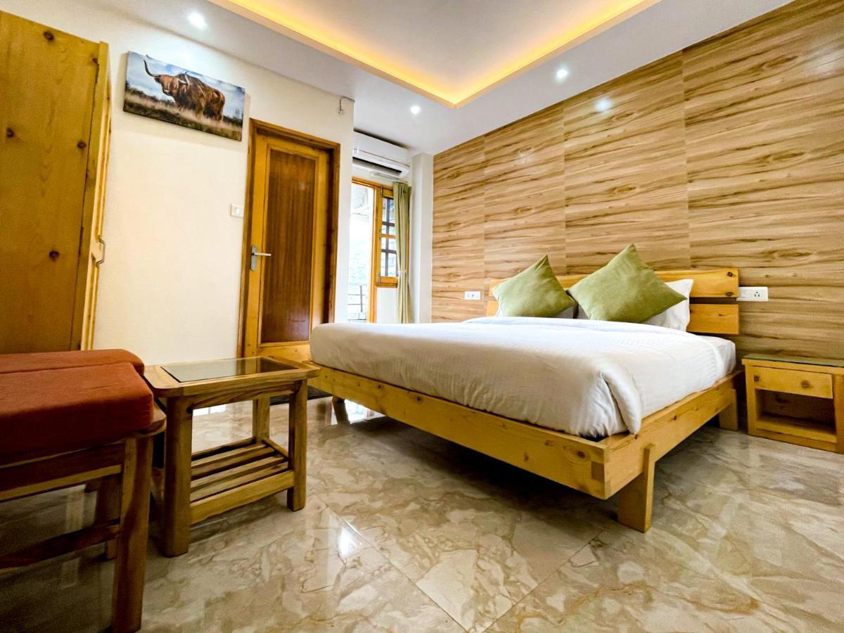 The Wild Yak Hotell Mandi Exteriör bild