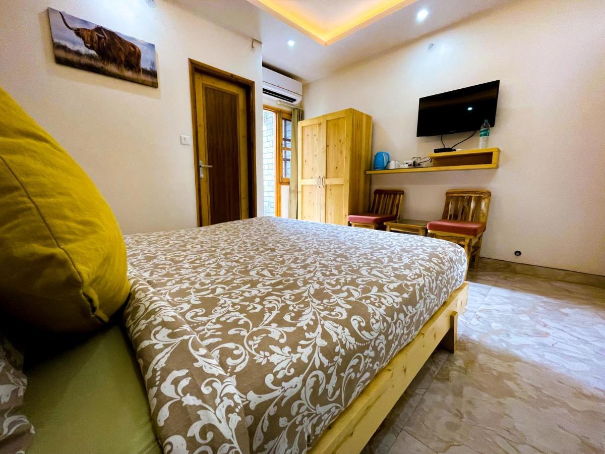 The Wild Yak Hotell Mandi Exteriör bild